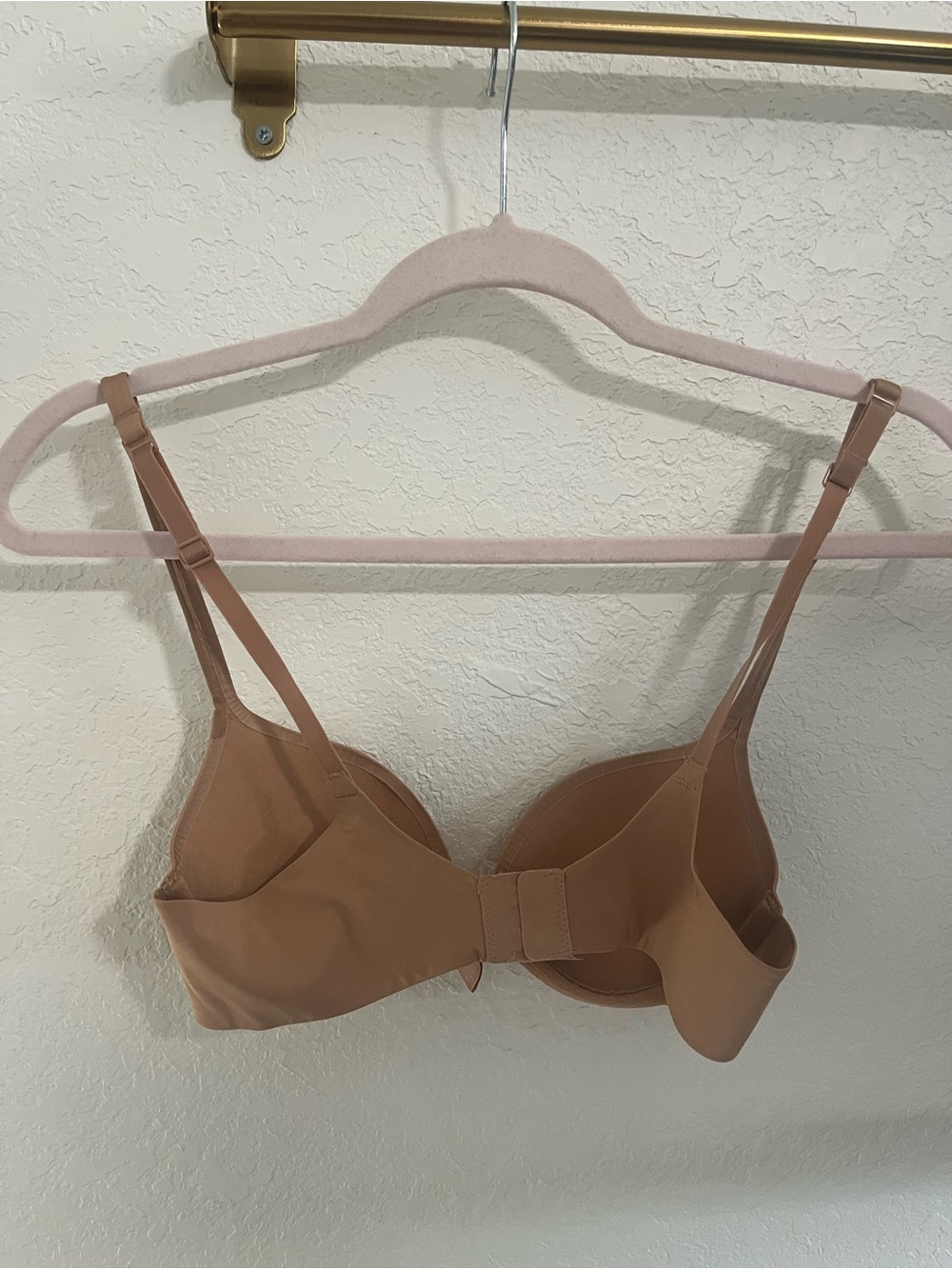 SKIMS ultimate teardrop push-up bra - Picture 3 of 6